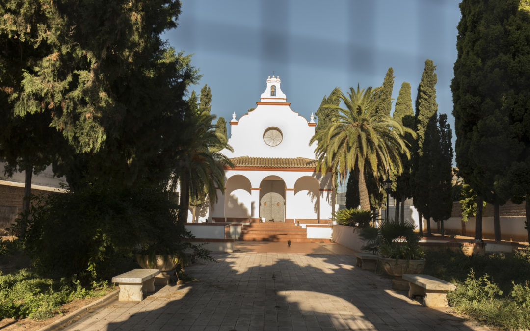 Cripta de los caídos de la Guerra Civil y Ermita del Cristo de la Agonía.